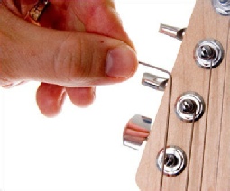 how to string a guitar bend string